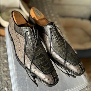 Mezlan Platinum genuine ostrich men’s size 10 exotic skin shoe